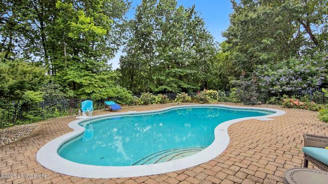 6209 Walnut Ridge Trail, Prospect, KY 40059