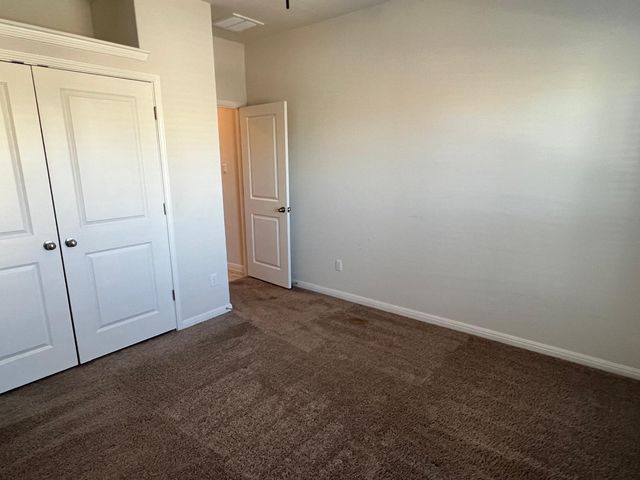 528 Elm Green ST, Hutto, TX 78634