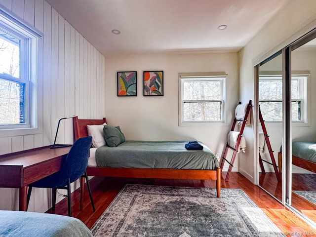 16 Burpo Lane, Kerhonkson, NY 12446