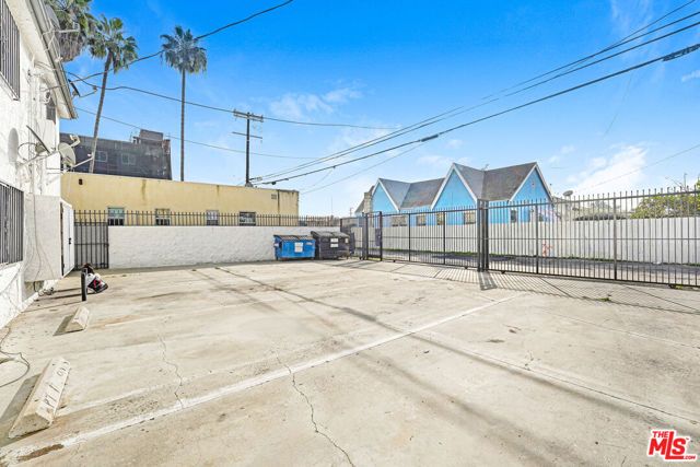 1508 W Florence Avenue, Los Angeles, CA 90047