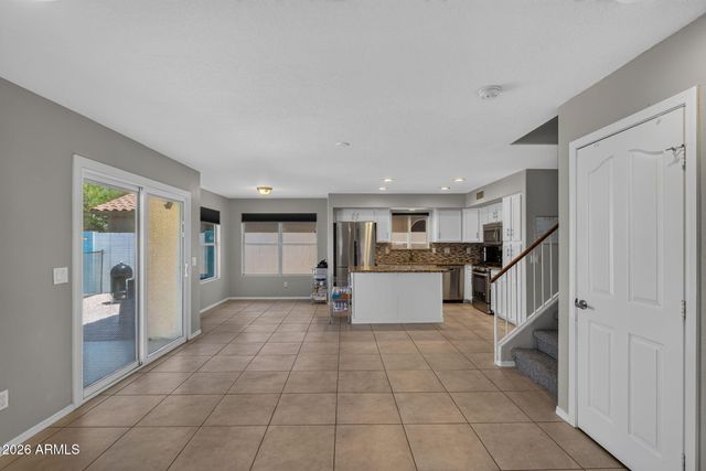 12602 W CAMBRIDGE Avenue, Avondale, AZ 85392