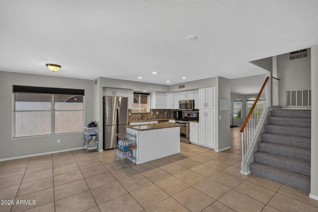 12602 W CAMBRIDGE Avenue, Avondale, AZ 85392