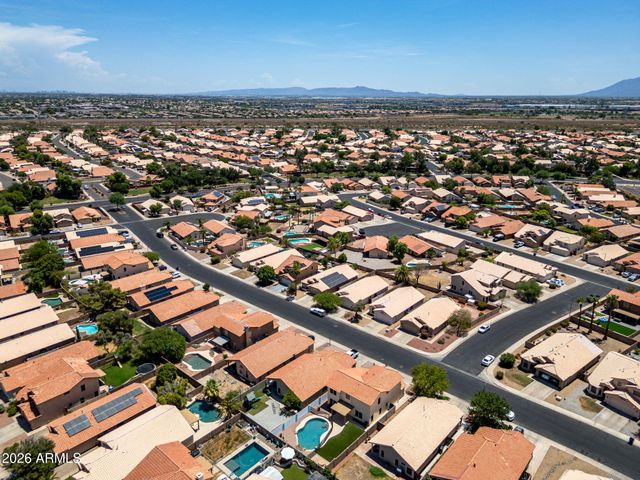 12602 W CAMBRIDGE Avenue, Avondale, AZ 85392