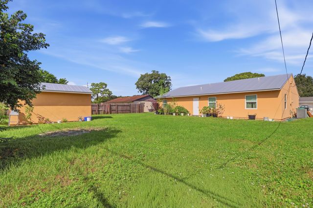 874 SW Canary Terrace, Port St. Lucie, Port St Lucie, FL 34953
