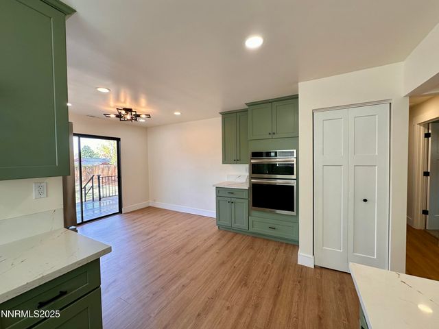 1044 Elm Street, Carson City, NV 89703