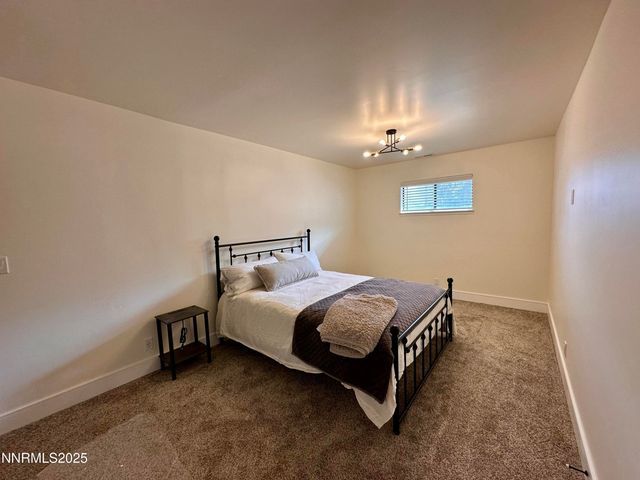 1044 Elm Street, Carson City, NV 89703