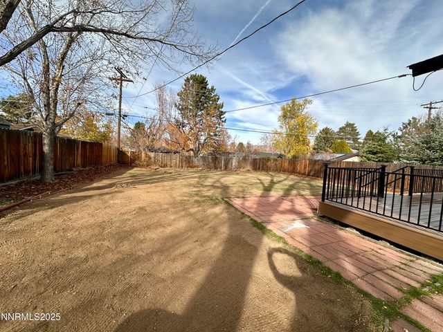 1044 Elm Street, Carson City, NV 89703