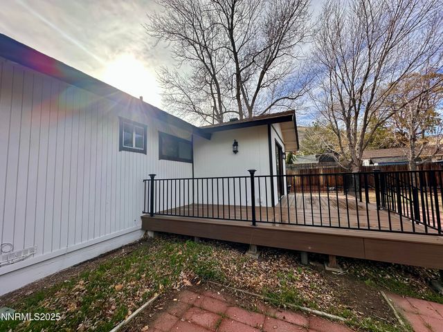 1044 Elm Street, Carson City, NV 89703