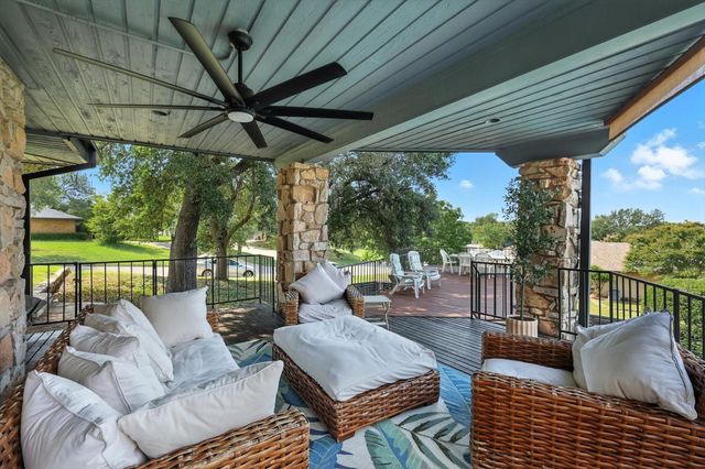 102 Bob White Avenue, Weatherford, TX 76086