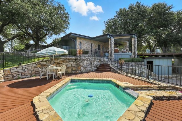 102 Bob White Avenue, Weatherford, TX 76086