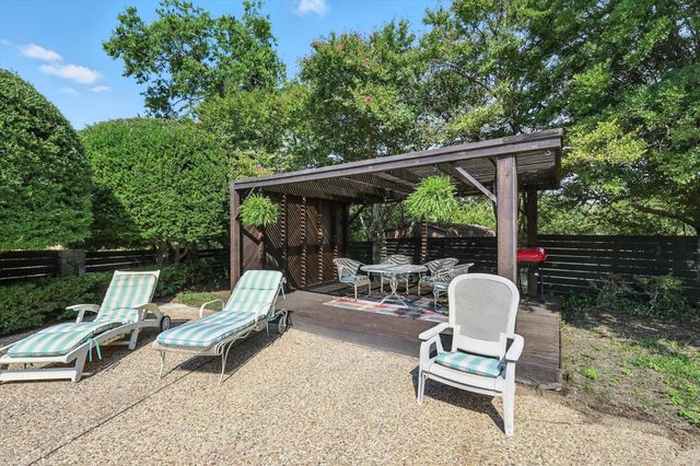 102 Bob White Avenue, Weatherford, TX 76086