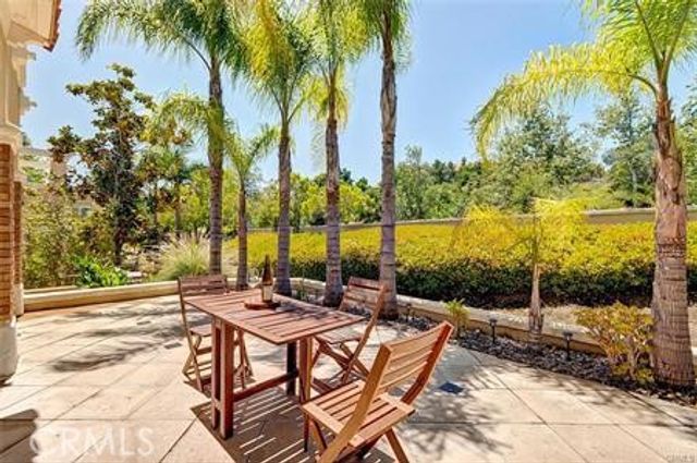 49 Via Barcaza, Coto De Caza, CA 92679