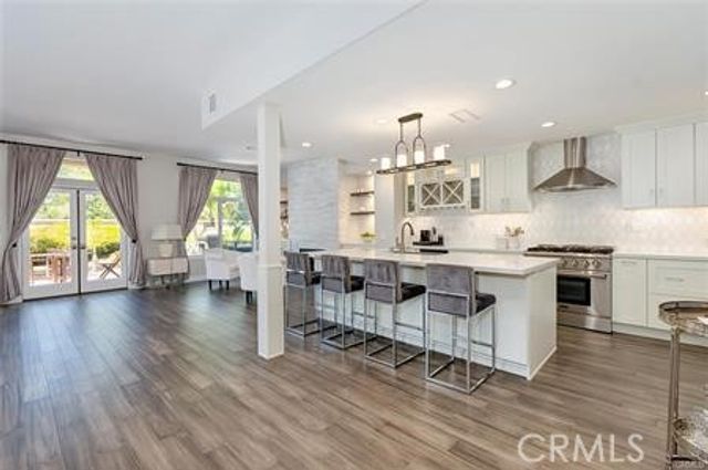 49 Via Barcaza, Coto De Caza, CA 92679