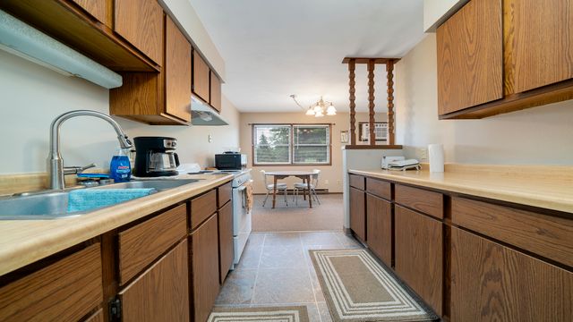 701 W Oregon Street, Polo, IL 61064