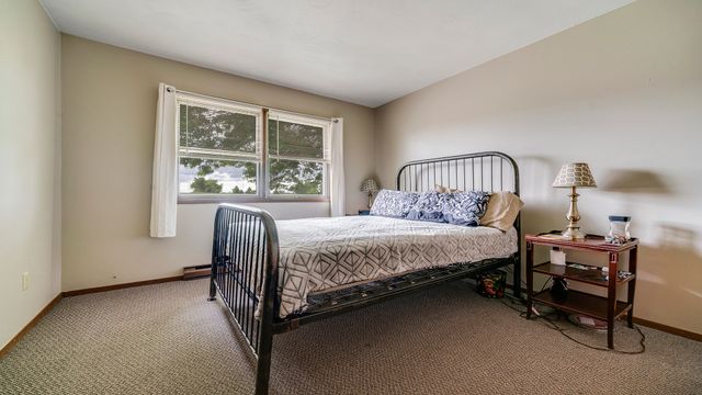 701 W Oregon Street, Polo, IL 61064