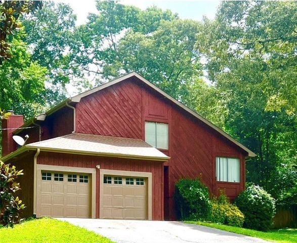 2704 Valley Hill Drive, Acworth, GA 30102