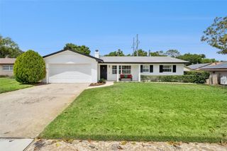 121 PEACOCK DRIVE, Altamonte Springs, FL 32701