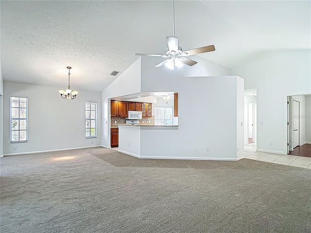 9308 FAIRWAY LAKES COURT, Tampa, FL 33647