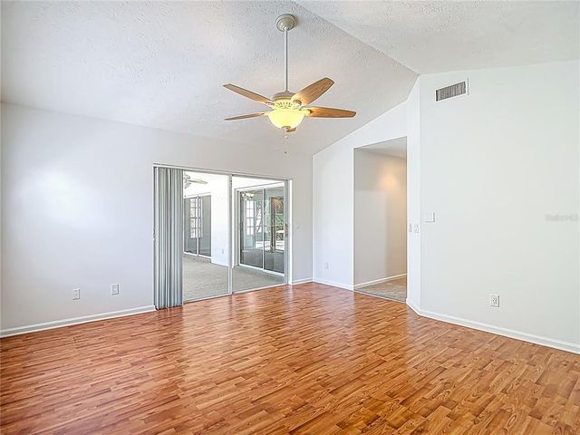 9308 FAIRWAY LAKES COURT, Tampa, FL 33647