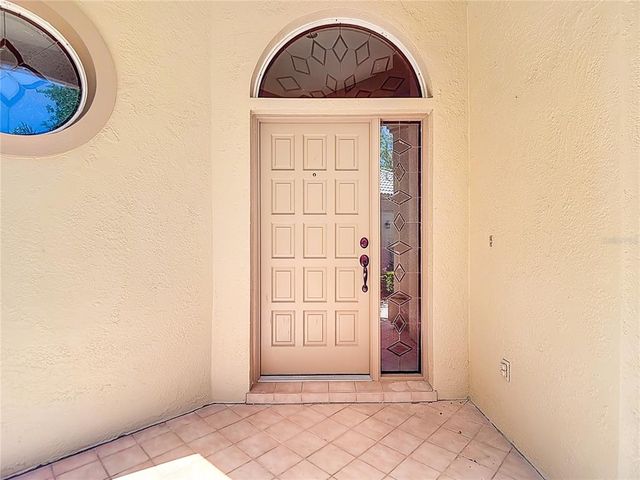 9308 FAIRWAY LAKES COURT, Tampa, FL 33647