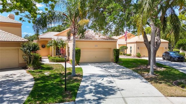 9308 FAIRWAY LAKES COURT, Tampa, FL 33647