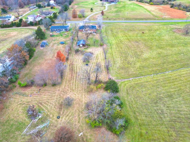 10050 N VV, Columbia, MO 65202