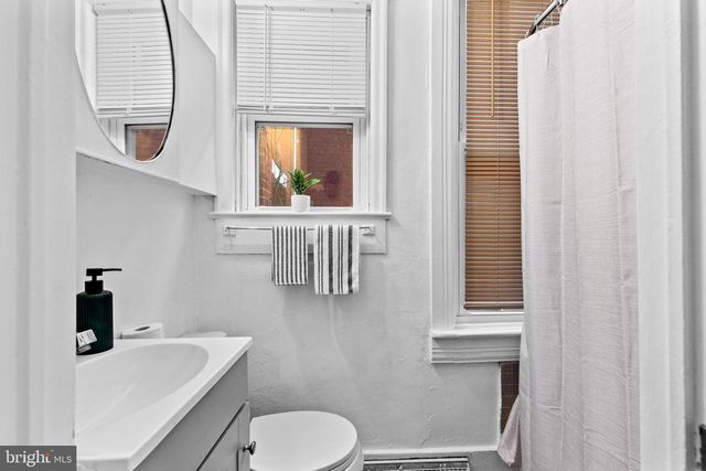 819 LINDEN AVE, York, PA 17404