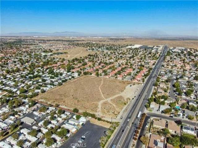 47 vic avenue R11, Palmdale, CA 93553