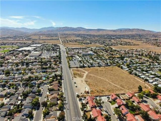 47 vic avenue R11, Palmdale, CA 93553