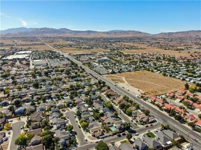 47 vic avenue R11, Palmdale, CA 93553