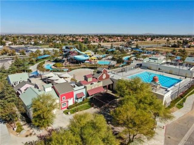 47 vic avenue R11, Palmdale, CA 93553