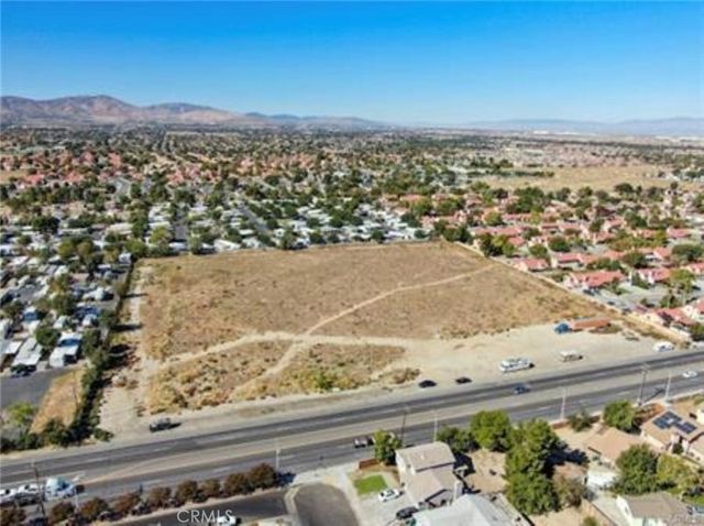 47 vic avenue R11, Palmdale, CA 93553