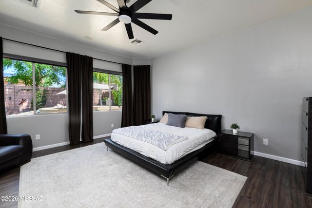 1544 W Soft Breeze Court, Oro Valley, AZ 85737