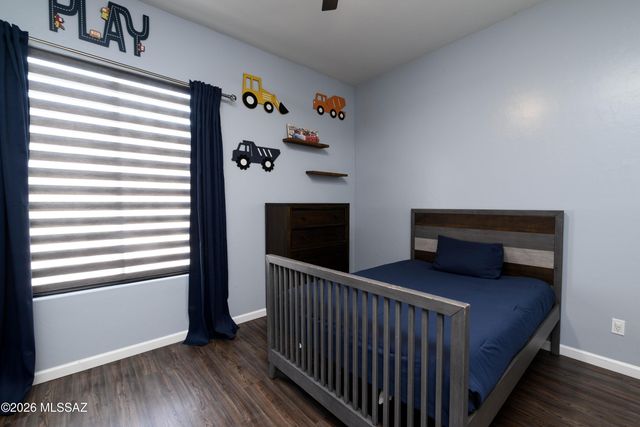 1544 W Soft Breeze Court, Oro Valley, AZ 85737