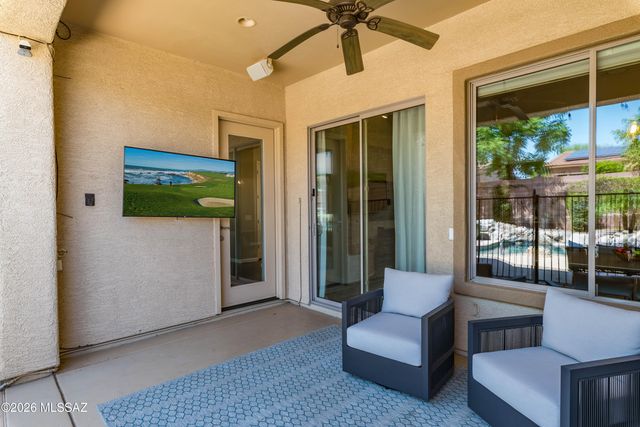 1544 W Soft Breeze Court, Oro Valley, AZ 85737