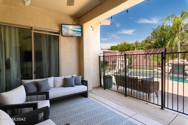 1544 W Soft Breeze Court, Oro Valley, AZ 85737