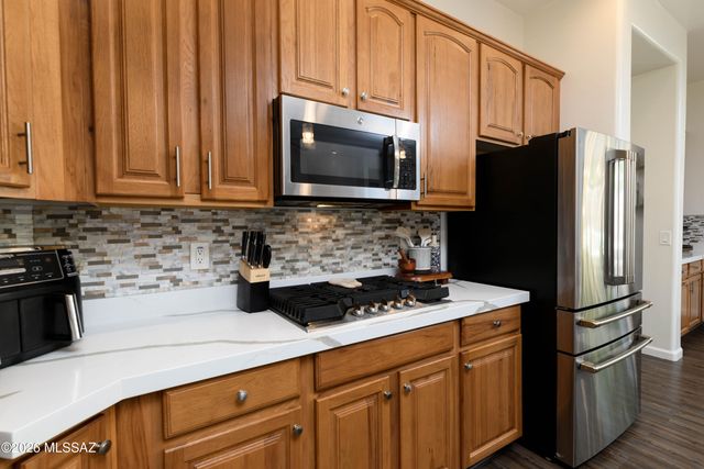 1544 W Soft Breeze Court, Oro Valley, AZ 85737