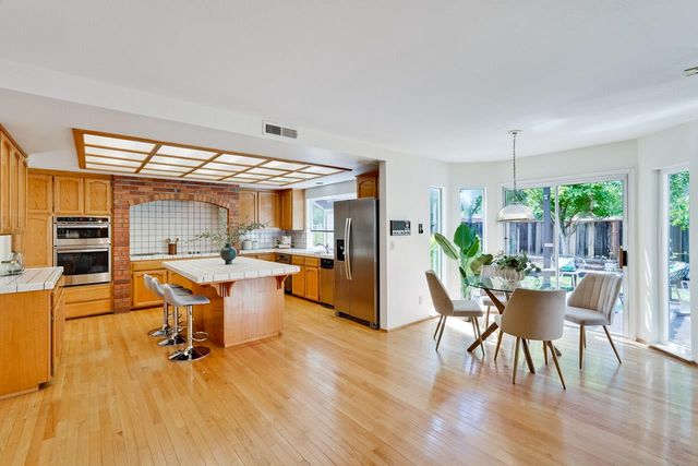 913 Galindo Court, Milpitas, CA 95035