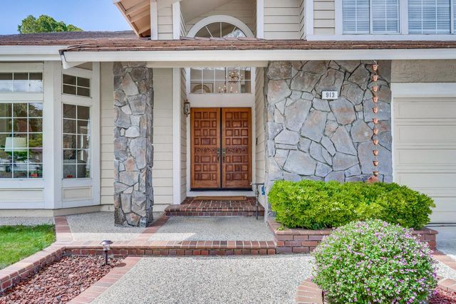 913 Galindo Court, Milpitas, CA 95035