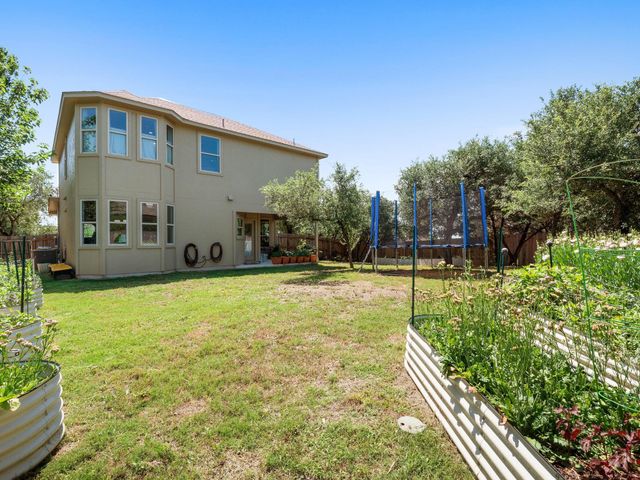 10103 Twin Lake LOOP, Dripping Springs, TX 78620