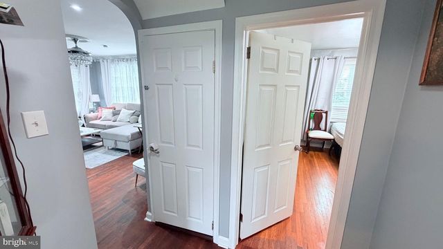 7320 HASBROOK AVE, Philadelphia, PA 19111