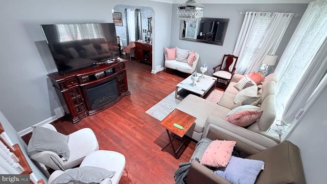 7320 HASBROOK AVE, Philadelphia, PA 19111