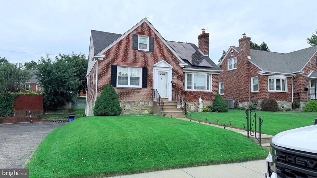 7320 HASBROOK AVE, Philadelphia, PA 19111
