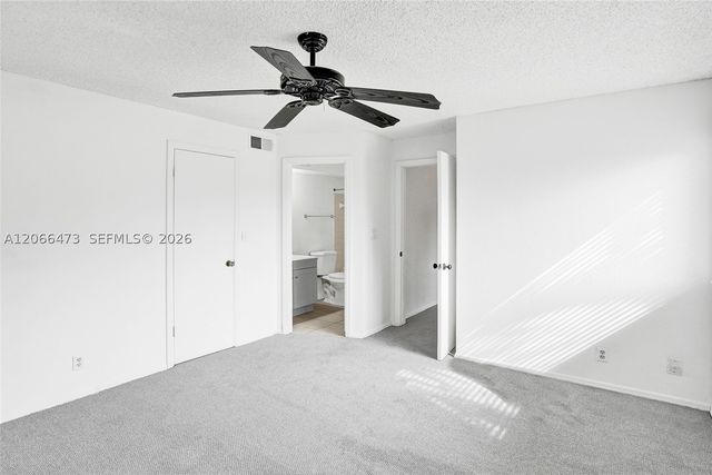 2796 S University Dr 2201, Davie, FL 33328