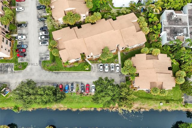 2796 S University Dr 2201, Davie, FL 33328