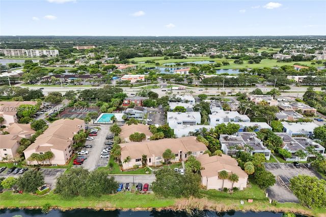 2796 S University Dr 2201, Davie, FL 33328