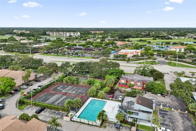 2796 S University Dr 2201, Davie, FL 33328