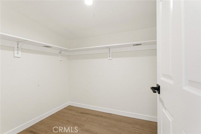 6539 Noble Avenue, Van Nuys (los Angeles), CA 91411