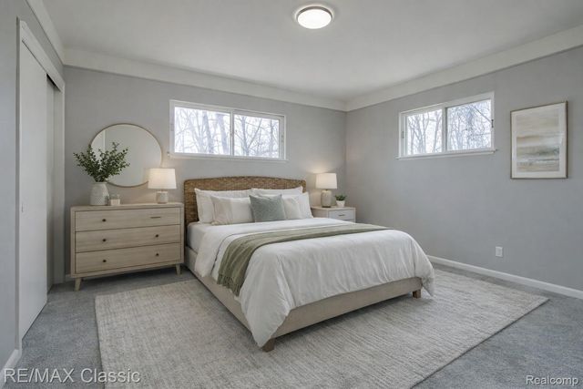 5155 Daron Lane, West Bloomfield Charter Township, MI 48324