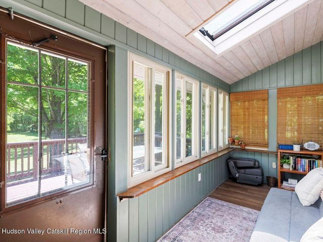 284 Tuckers Corners Road, Highland, NY 12528